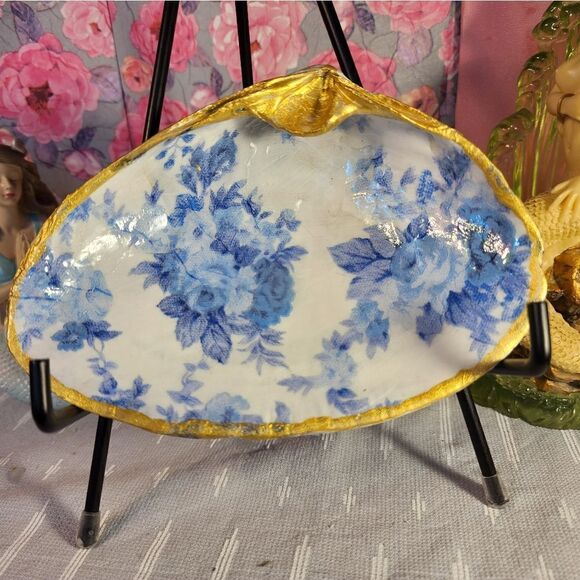 DECOUPAGE CLAM SHELL DECOUPAGE FLOWERS TRINKET DISH - Picture 1 of 11